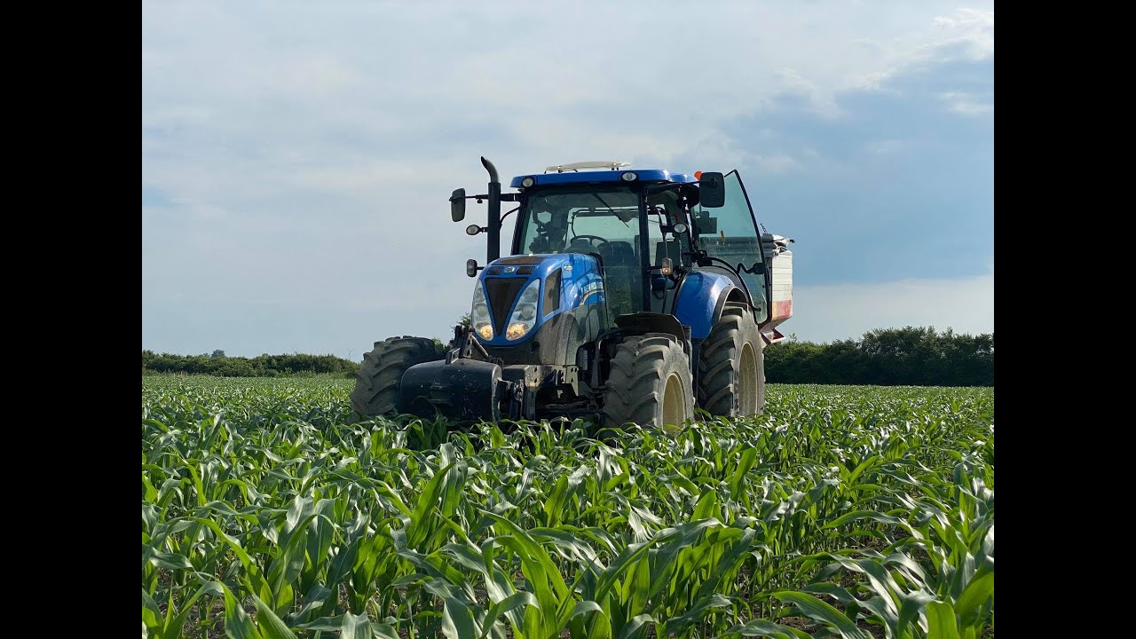 Zasilanie Kukurydzy New Holland T7
