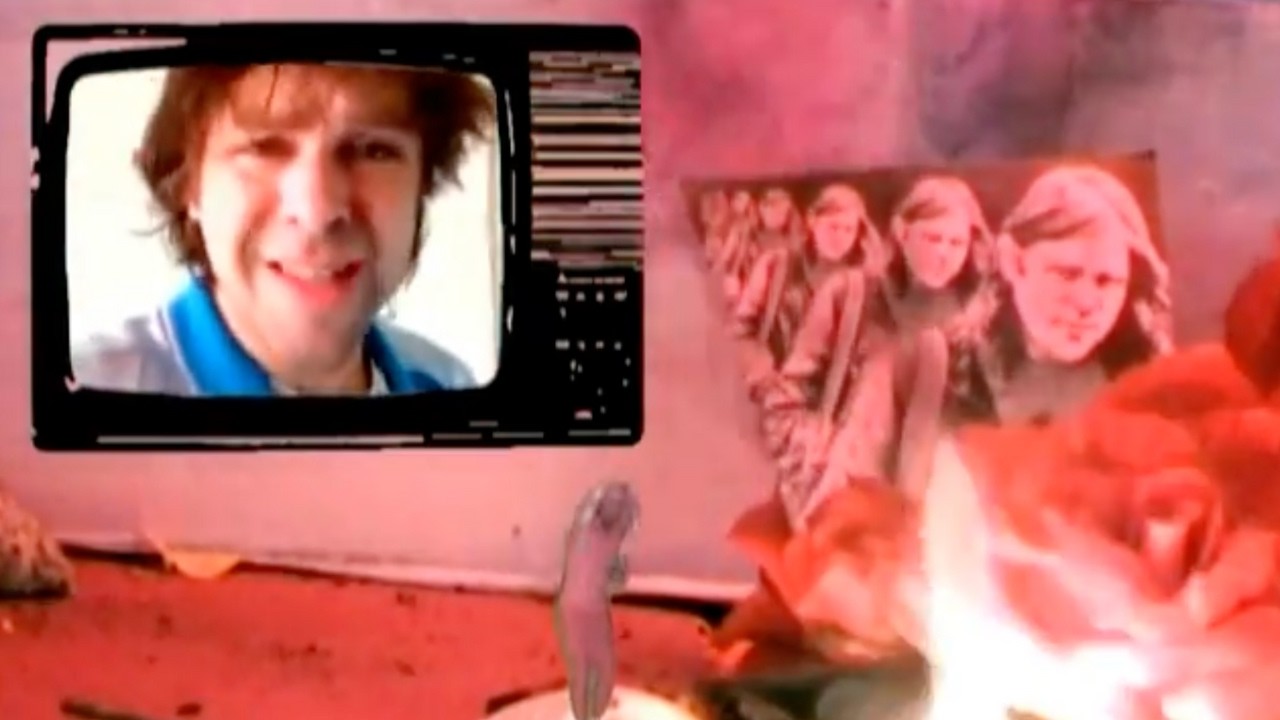 Ariel Pink - I Wanna Be Young (Official Video)