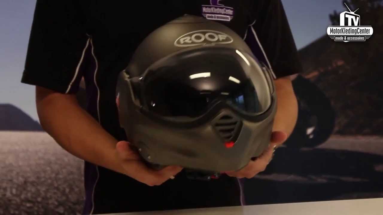 Roof Desmo Motorhelm Review - MotorKledingCenterTV