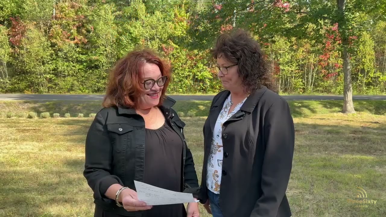 Corn Mazes, Chainsaw Carving, Pumpkin Festival & more! || Community Events Sept.18 - Oct. 11, 2025