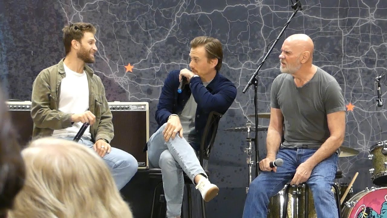 Hilarious Walker Panel 2023 Charlotte Keegan Jake Mitch #SPNNC #SpatulaCon #Supernatural #Walker