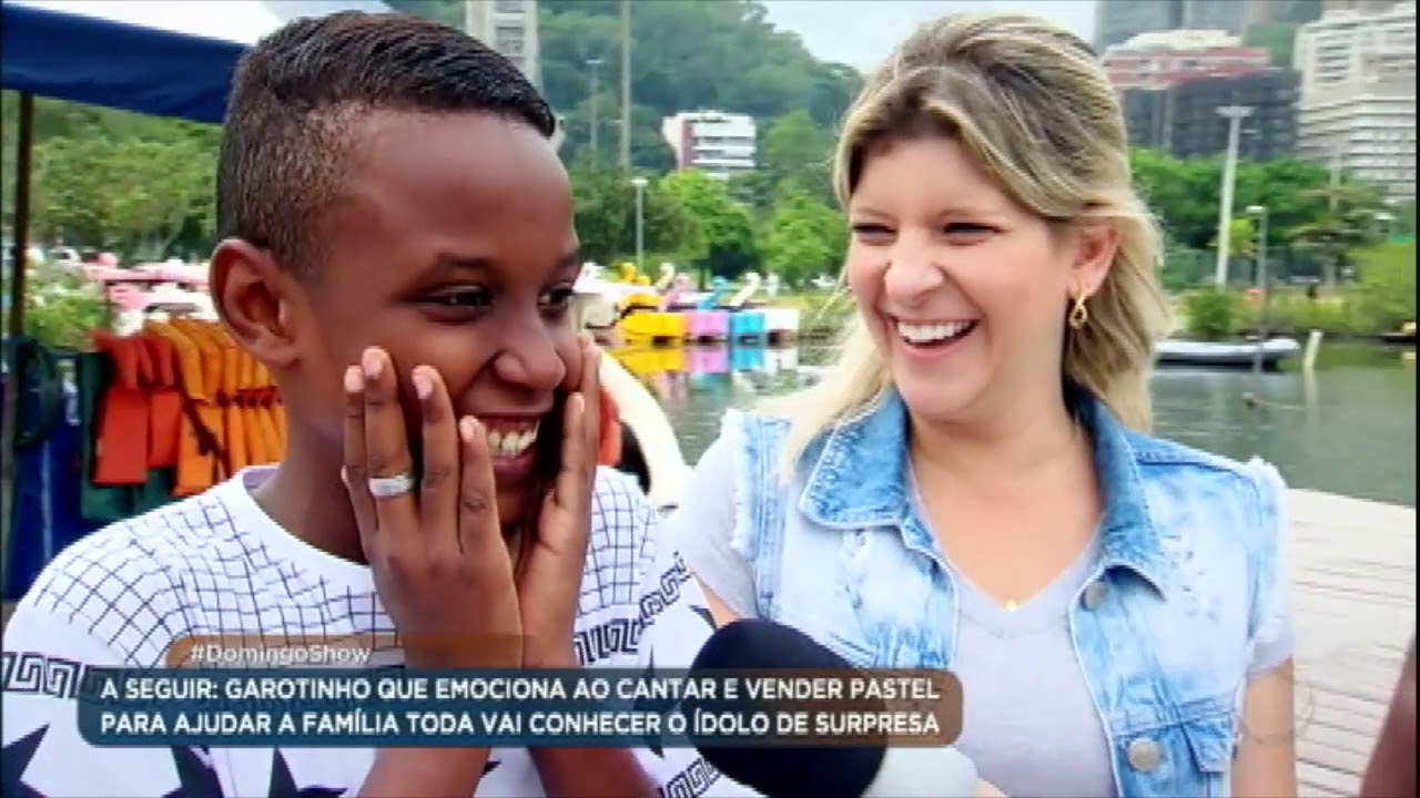 Kauã se emociona ao encontrar seu ídolo Jotta A