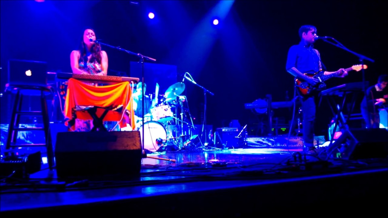 Ellie Goulding Concert at the Hard Rock Live - 1080p