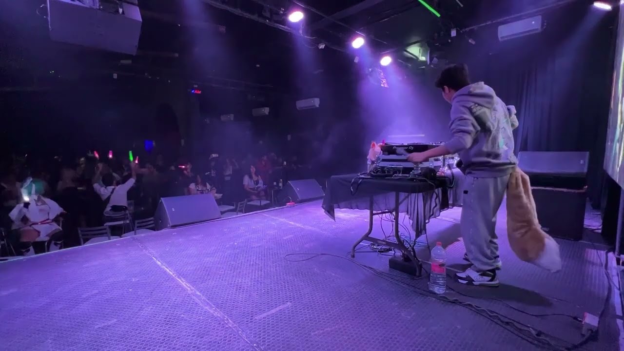 LA MAMADOTA FM LIVE @ CIRCULO CYBERIA FEST 2025