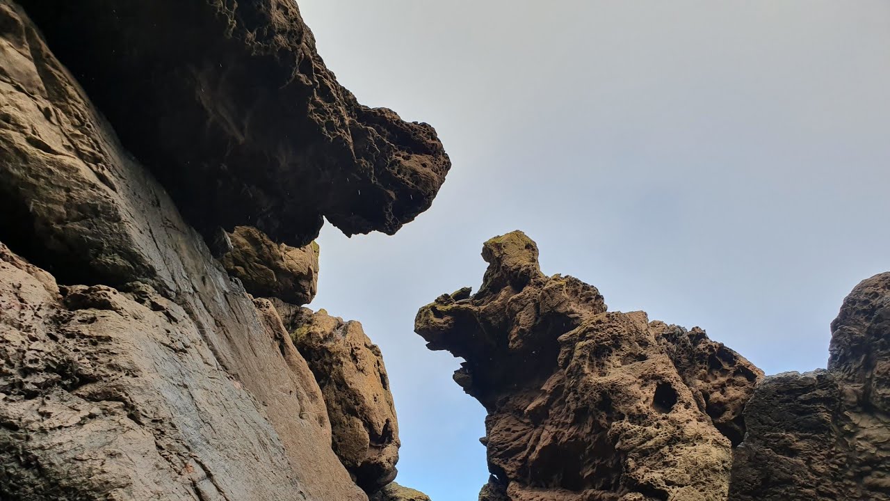 Looking for Caves, Fossils and Gold rich veins in Scotland 🏴󠁧󠁢󠁳󠁣󠁴󠁿