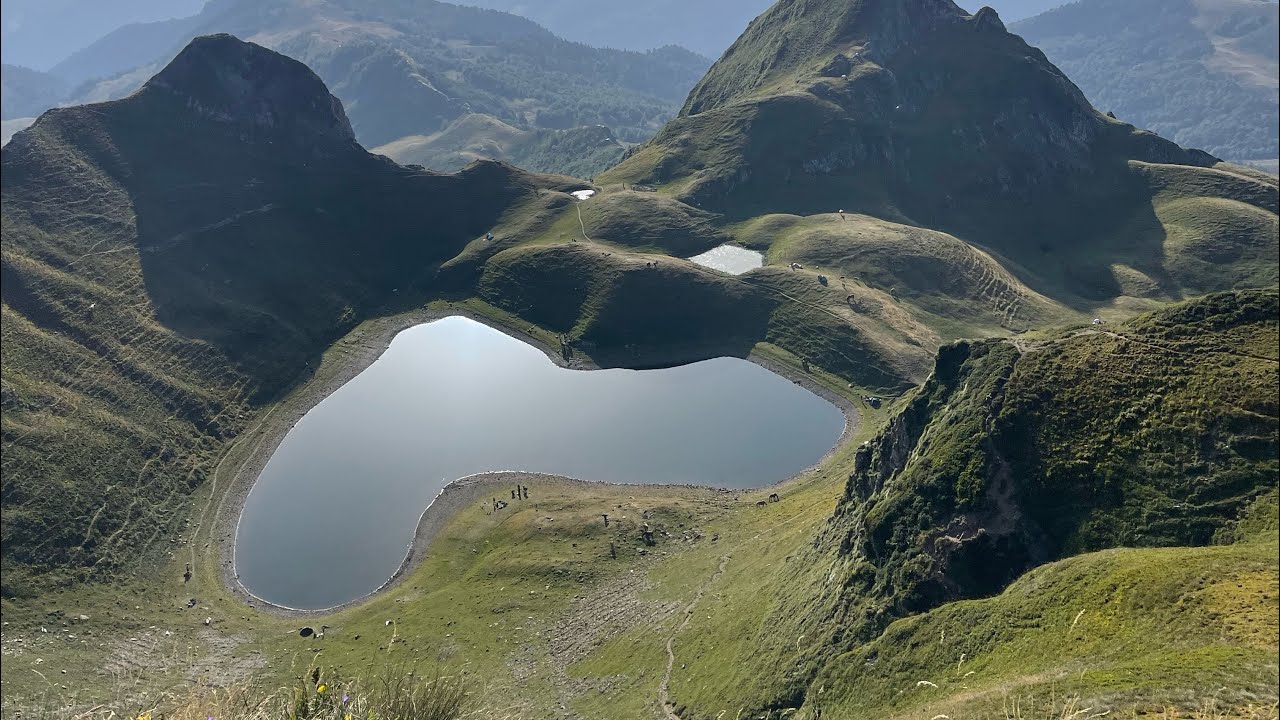 El lago corazon