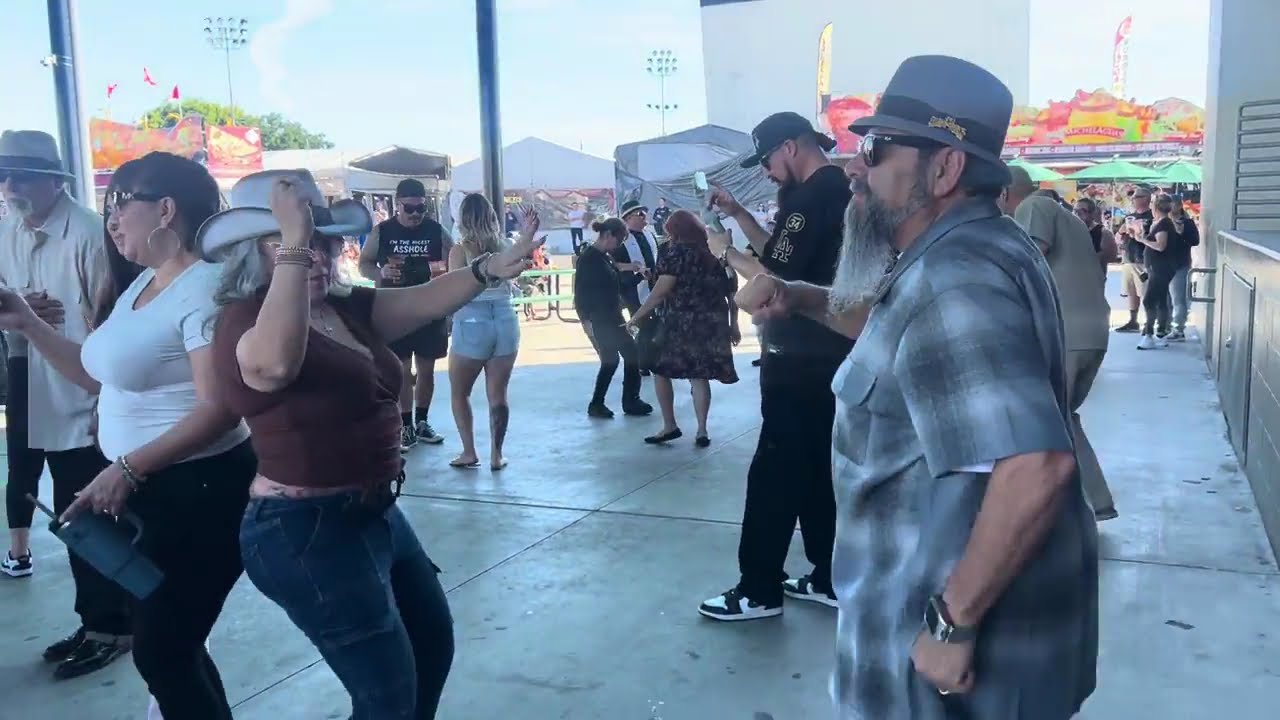 Sunday fun day @santafeswapmeet  😎🌴 2-22-26 