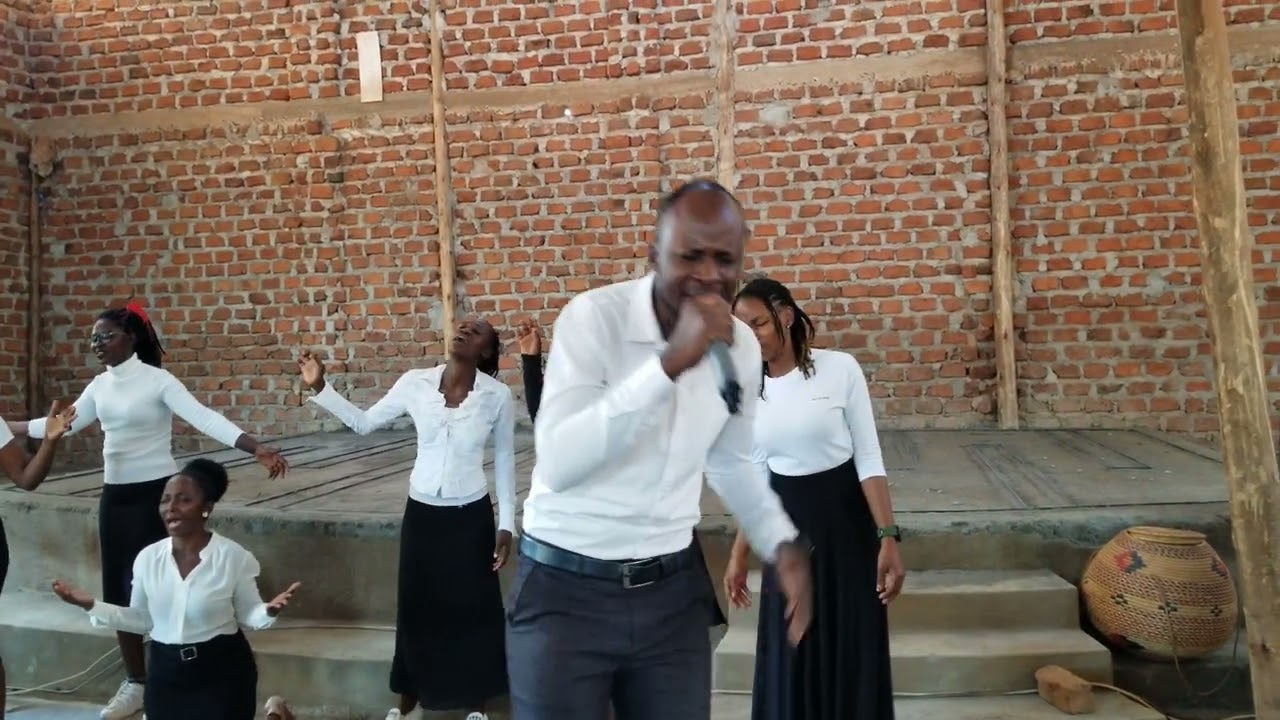 T Bryt - Oli KATONDA Cover (Justine Nabosa)