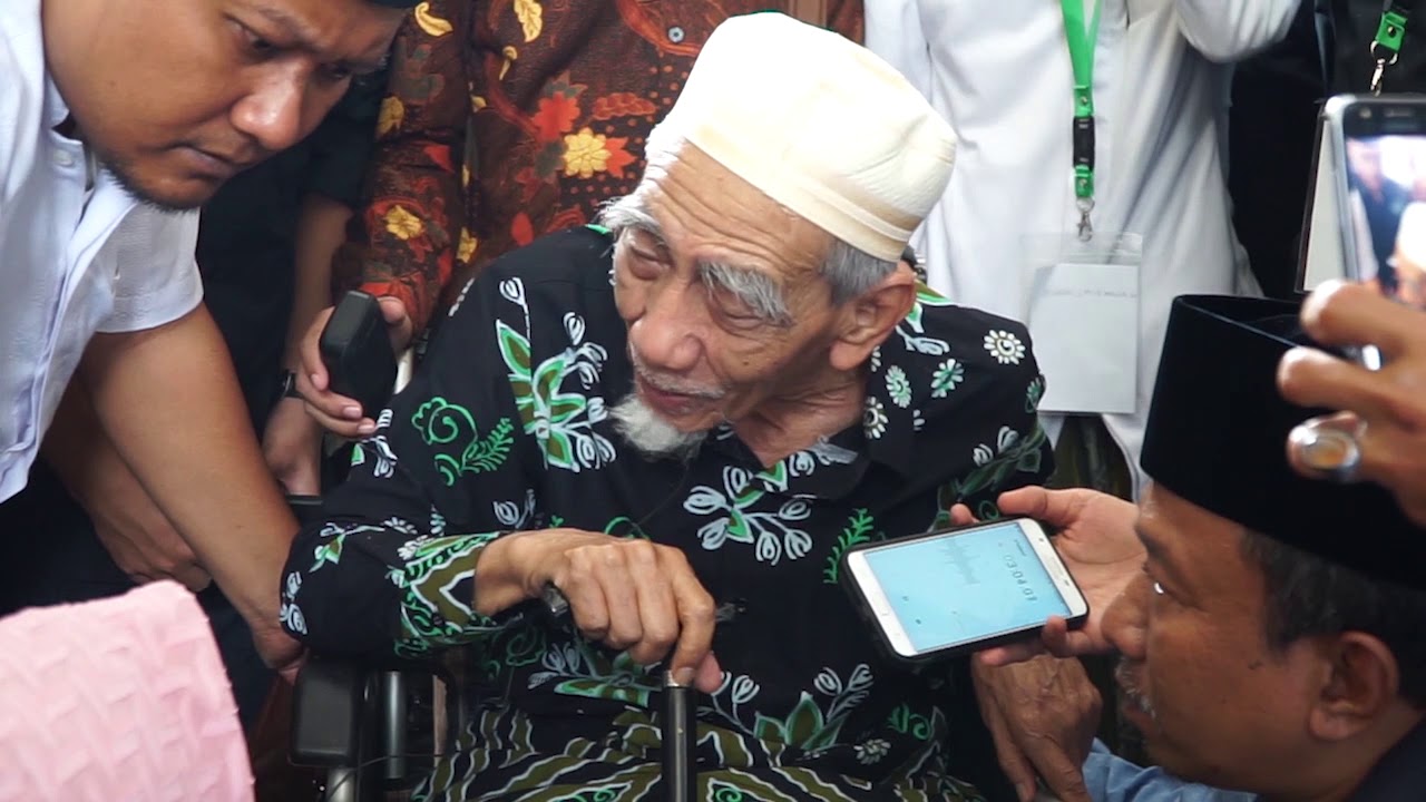 Mbah Maimoen Zubair di Mata Kiai Said