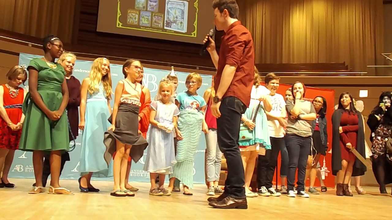 Chris Colfer Costume Contest - Naperville, IL