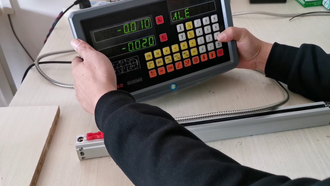 Demonstration of lathe function of linear encoder and dro setting method