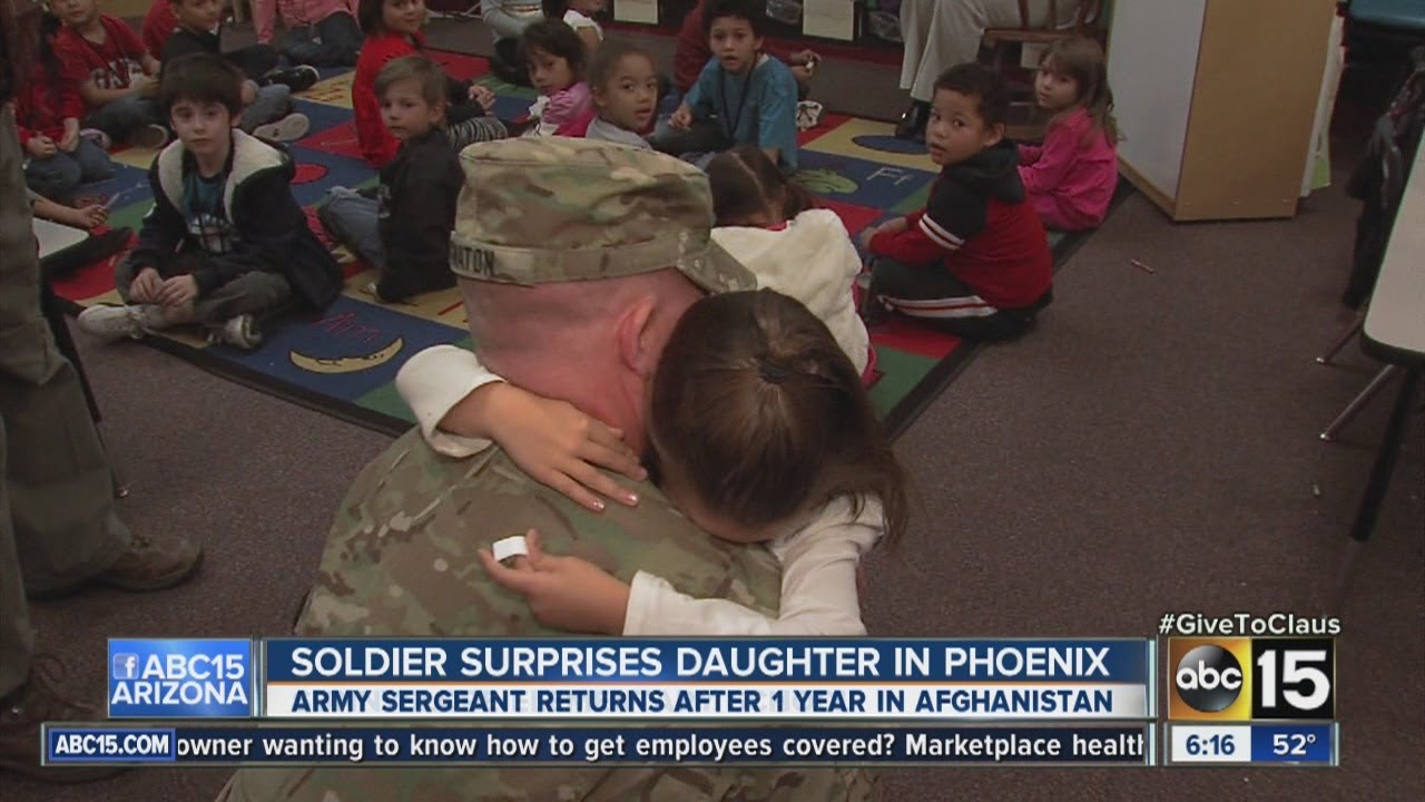 Military dad surprises daughter at school with homecoming