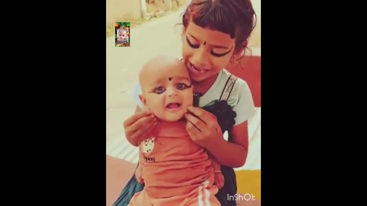 Dekhiye 🤣 kaise Antika Babu Ko Khela🤣🤣 Rahi Hai Cute#funny #comedy #viralvideo #viral #funnyvideo 