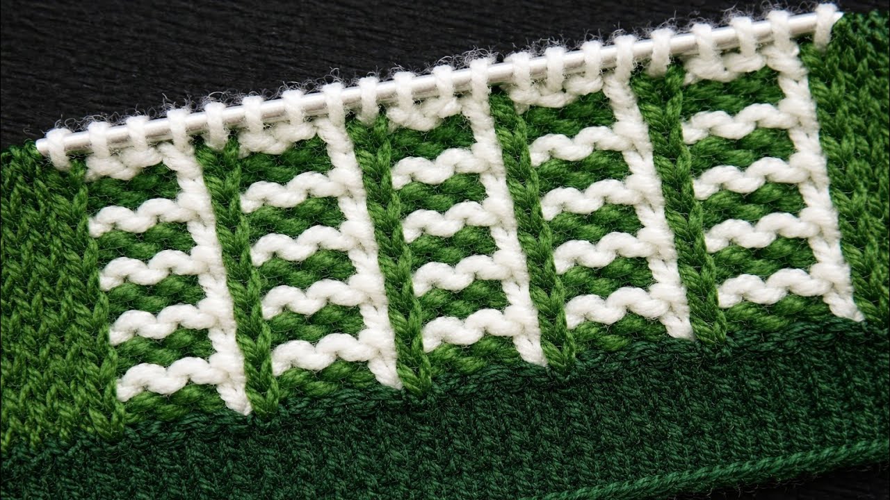 2 रंग का शानदार स्वेटर डिजाइन/Two Colour Sweater Design/Double Colour knitting/Do Rang ka design|