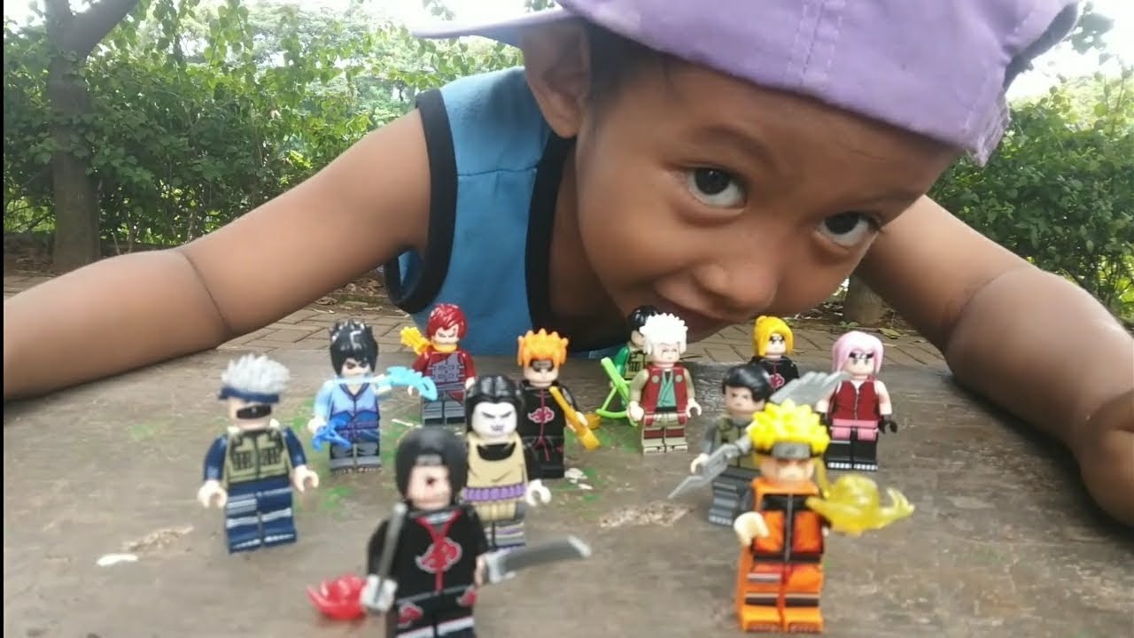 Upy, ayo kita unboxing mainan baru saya, lego minifigure naruto