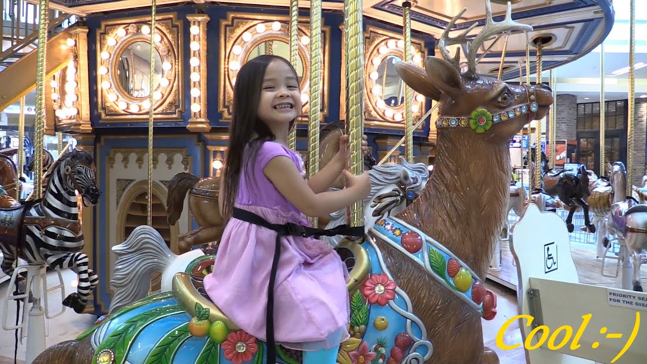 Carousel Ride: Mall Indoor Carousel Ride w/ Maya and Marxlen + Hello Kitty Dolls & Toys