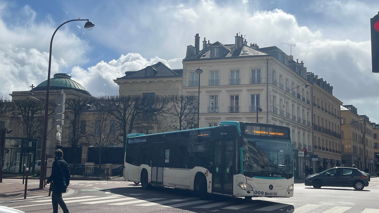 Spot à Versailles