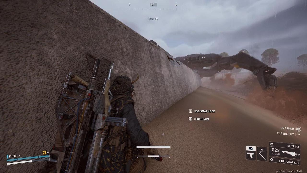Full matriarch fight. Whole lobby was helping