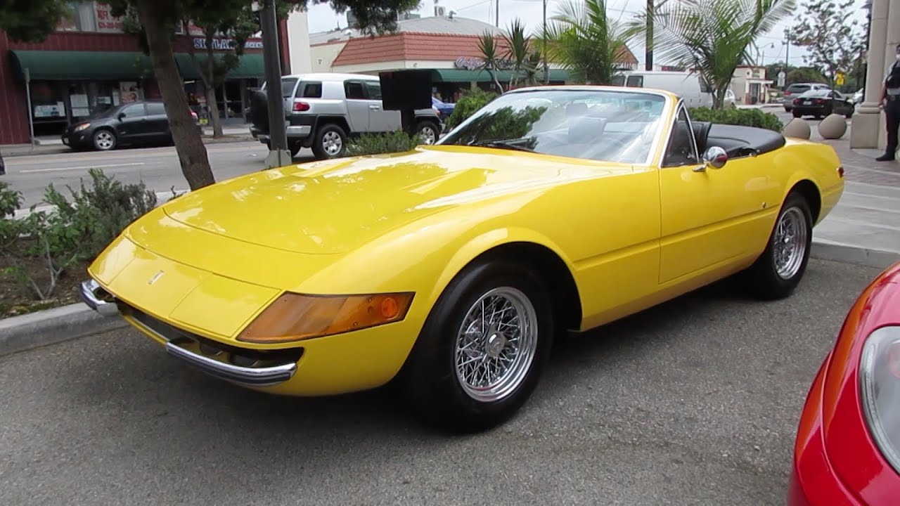 1971 Ferrari 365 GTS/4 Daytona Spyder