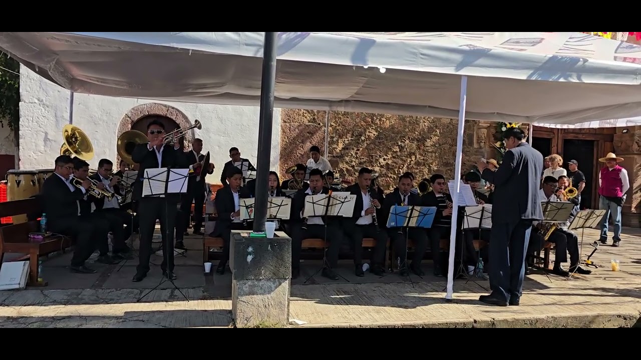 El Secreto (Paso Doble)  - Eduardo Chacón y  Banda Filarmónica Ecor (Tingambato) Erongaricuaro Mich.