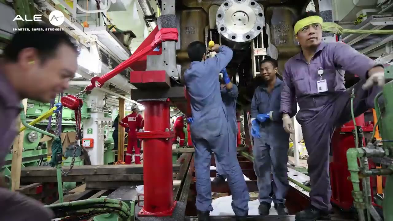 Crankshaft exchange on a cruise ship