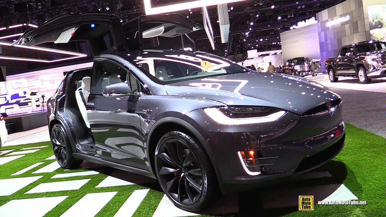 2019 Tesla Model X P100D - Exterior and Interior Walkaround - 2018 LA Auto Show