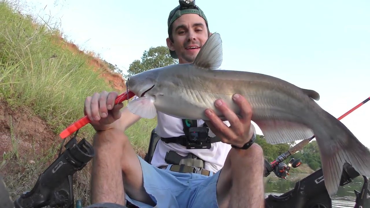 Overnight Kayak Fishing the Brazos River - Waco, TX