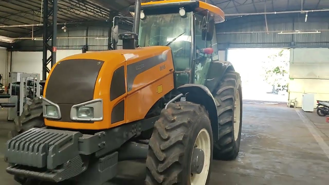 LEIL&Otilde;ES ALBINO - VALTRA/VALTRA BH 145 13/13 TRA-0132 DIESEL
