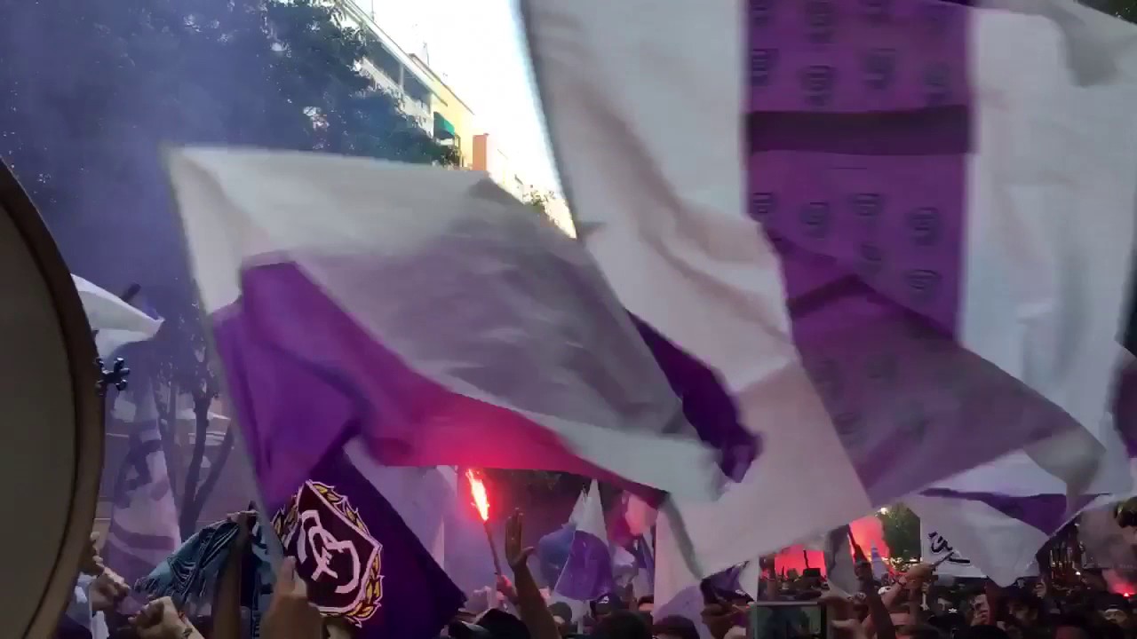 Ultras Sur - 