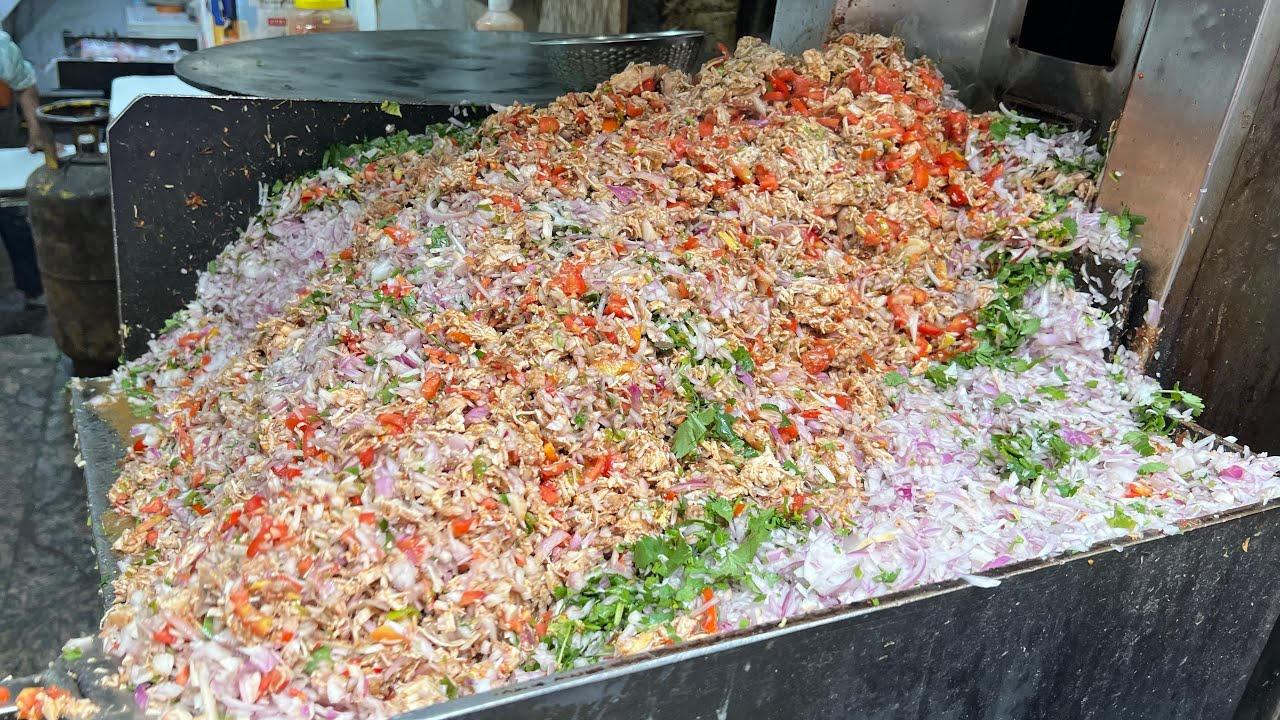 Massive Old Delhi Style Chicken Shawarma Making Near Jama Masjid | Delhi Street Food