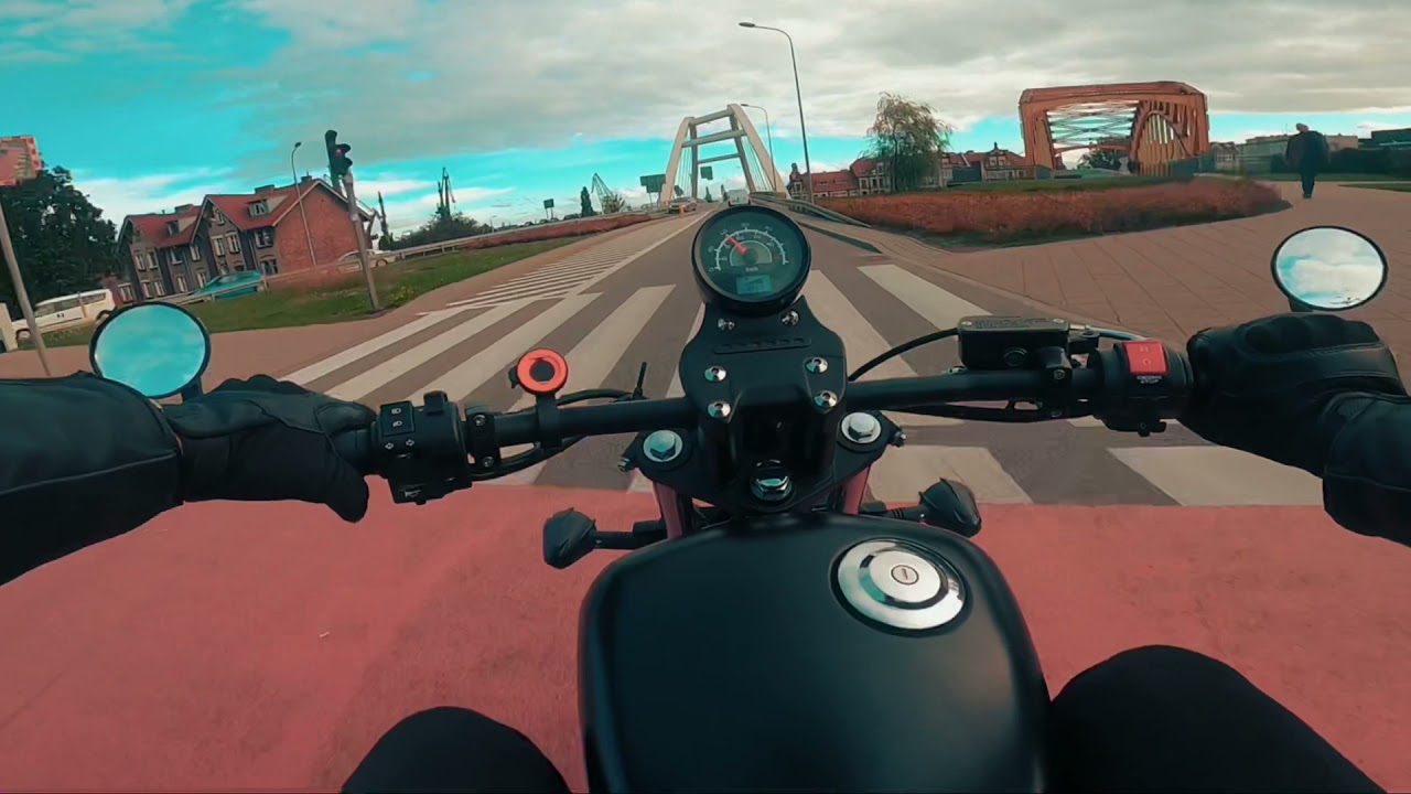Junak M12 Vintage - w godzinach szczytu najszybszy w mieście