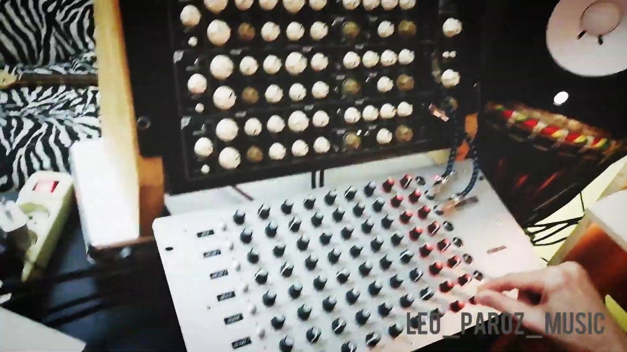 VERMONA Drm + Perfourmer - MOOG subSequent37 - Sherman Filterbank - TR8  - - - Synth Jam