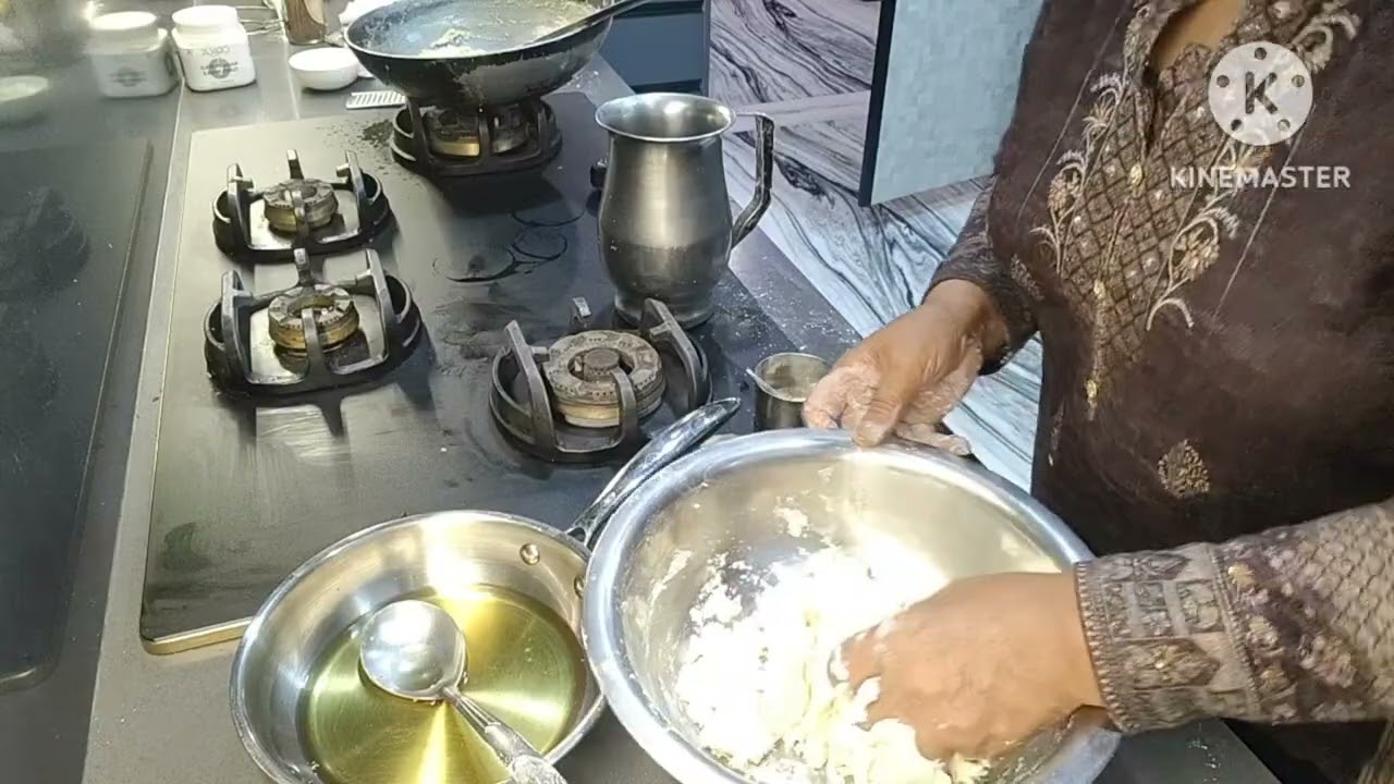 Holi ki special gujiya tasty yummy and lajawab recipe 