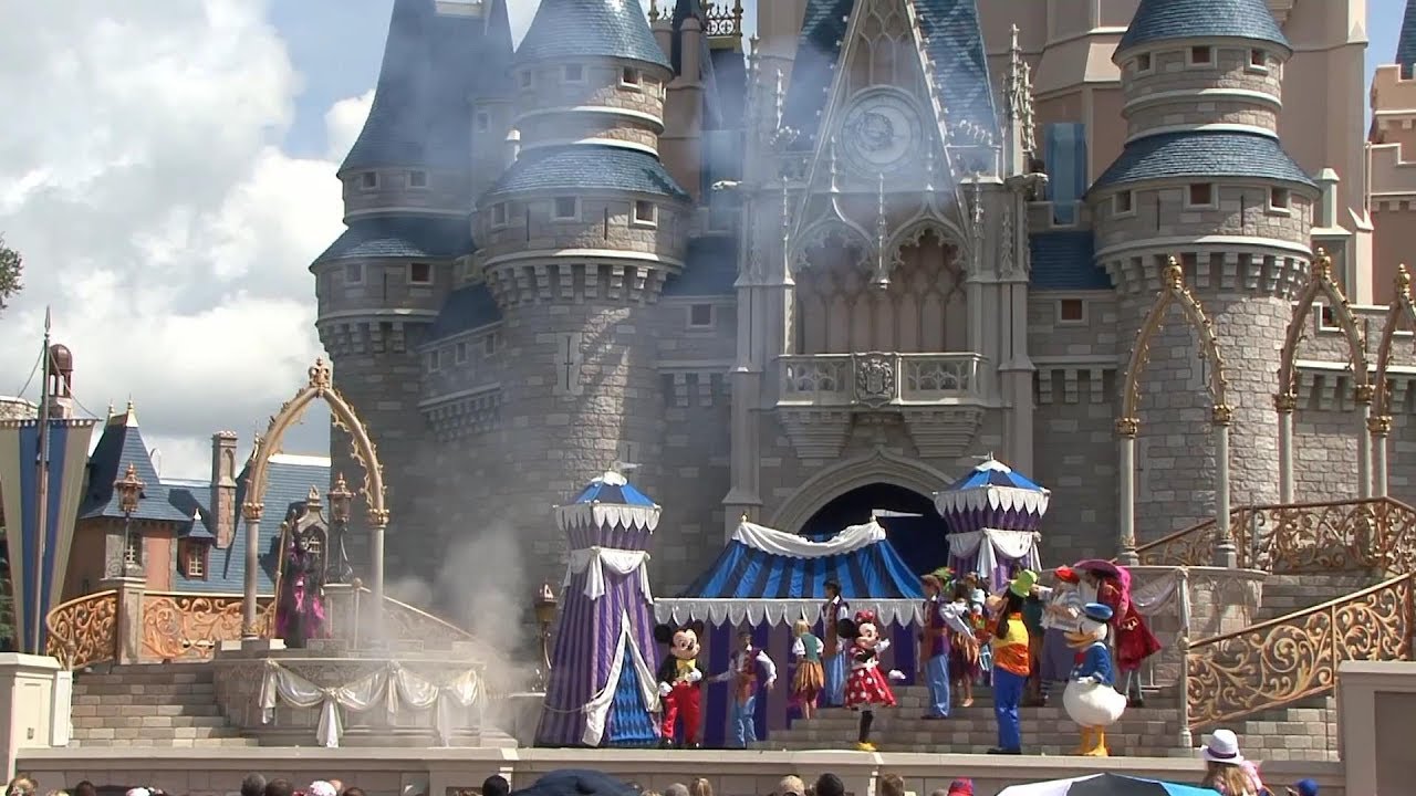Walt Disney World – Dream Along With Mickey Show