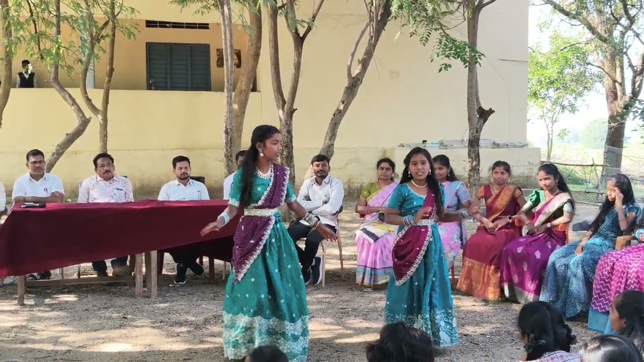 Dharipontivastundu davva davva vastundu song dance performance ZPHS MANMARRY 