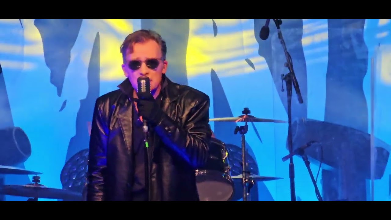 The Damned - History Of The World-Part 1