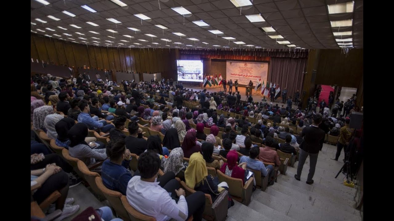 #شعر_شعبي الشاعر كرار العامري يهز الجامعة المستنصريه بقصيده الابتزاز الالكتروني