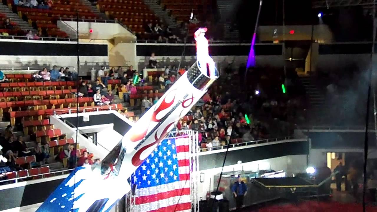 David Smith Jr, The Human Bullet @ Shriner Circus