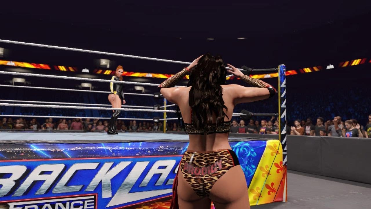 WWE 2K25 BECKY LYNCH 🆚 ROXXANNE PEREZ