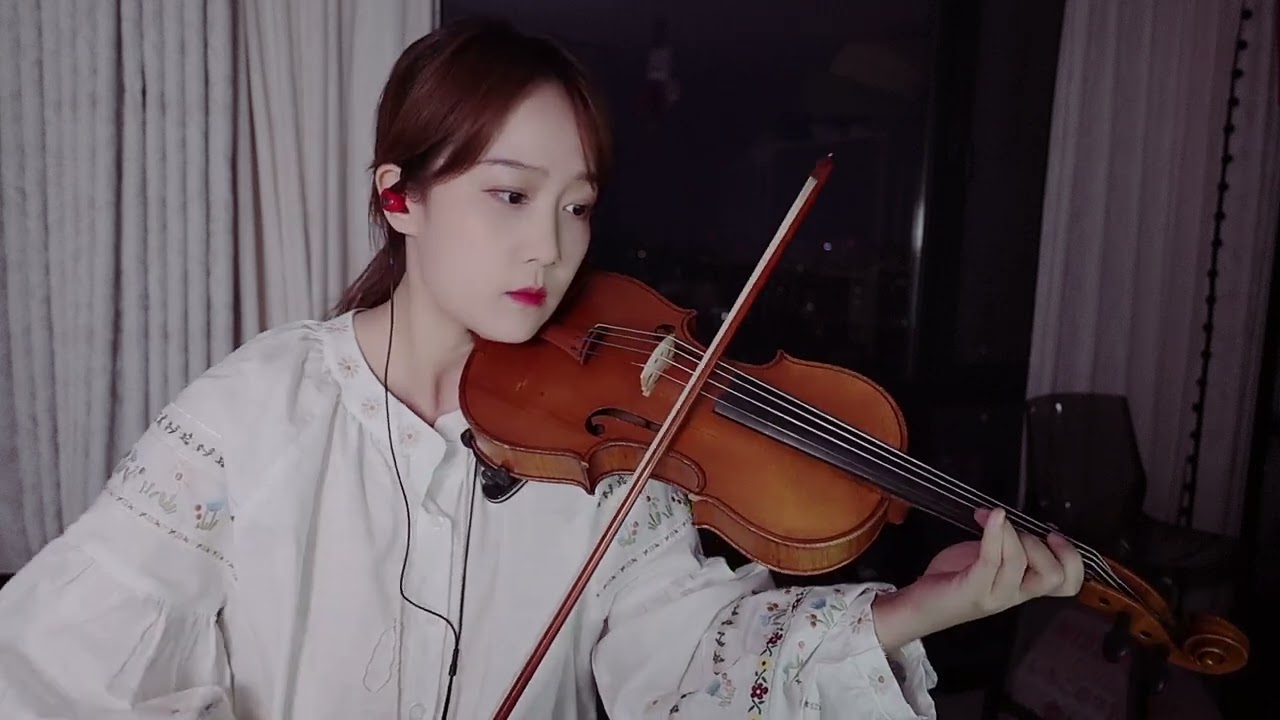 【揉揉酱】翻奏 晚月《小村庄月弯弯》
