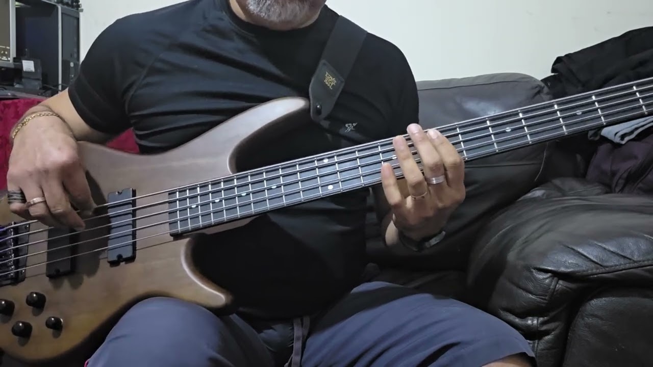 Mambo bass