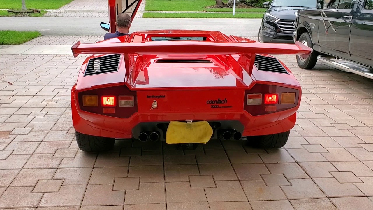 Lamborghini Countach Prova