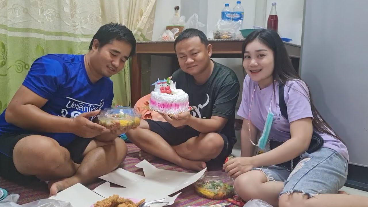 วันเกิดอีหมี ที่โรงบาล คลิปเก่าตอนมานอนเฝ้าแม่🥰🥰ตอนนั้นสาวหลอยยังโสดนะ