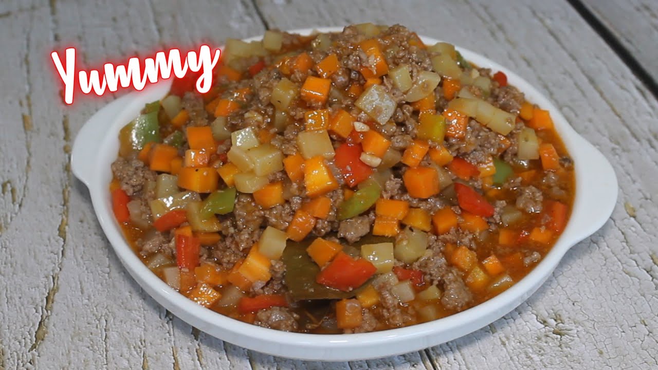 Yummy! Ground pork with potatoes and carrot
