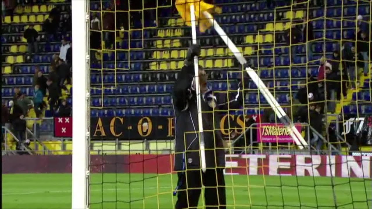 Overleden NAC-icoon Hein van Poppel krijgt hoofdrol in reclamespot Dela