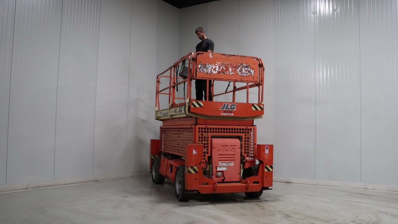 CP94 JLG 4069LE; year 2004