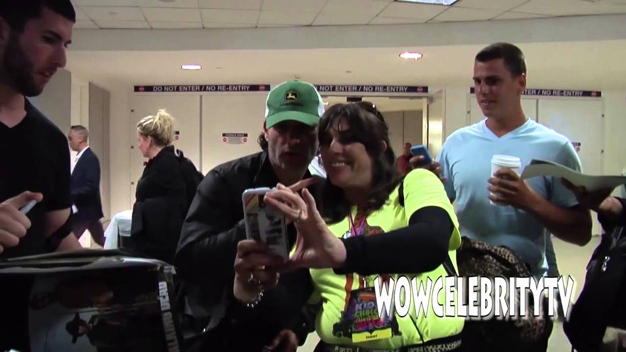 Andrew Lincoln Signed autographs at Lax Airport