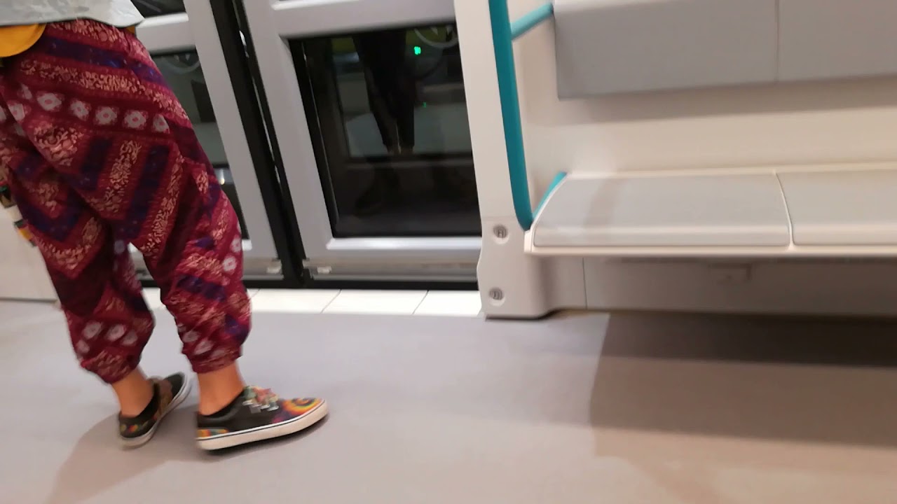 Транспорт София част 2: Метро Автобуси и Тролеи