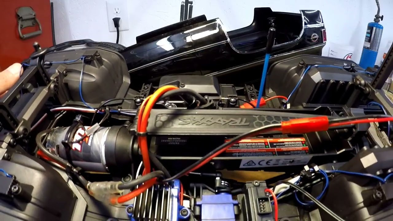 Traxxas 8028 powersupply on/off switch