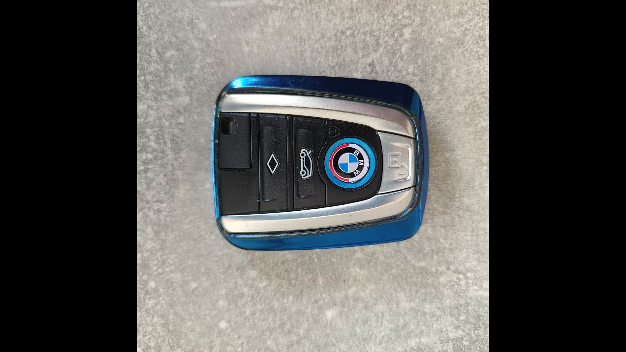 BMW i3 ME QUEDO TIRADA la llave se queda sin pila, qué hago?
